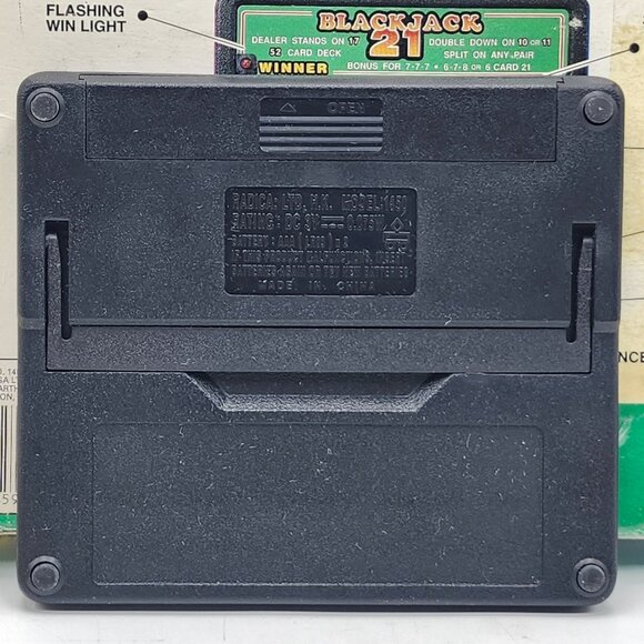 Radica Blackjack 21 Handheld Electronic Game Model 1450 Vintage New Open Box - Picture 4 of 5